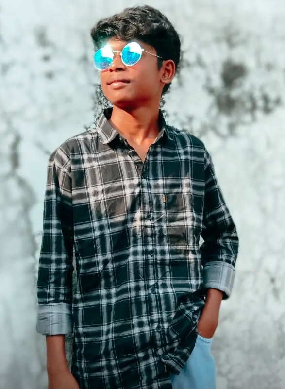 JeevaQuest విద్యార్థి ప్రయాణాన్ని పరిచయం చేసే ఫోటో